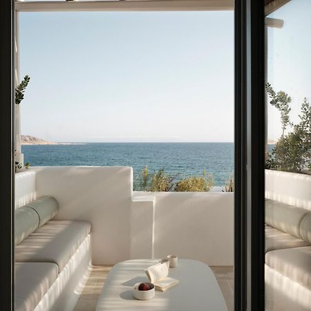 Akria Seaside Suites Naousa  Exterior photo