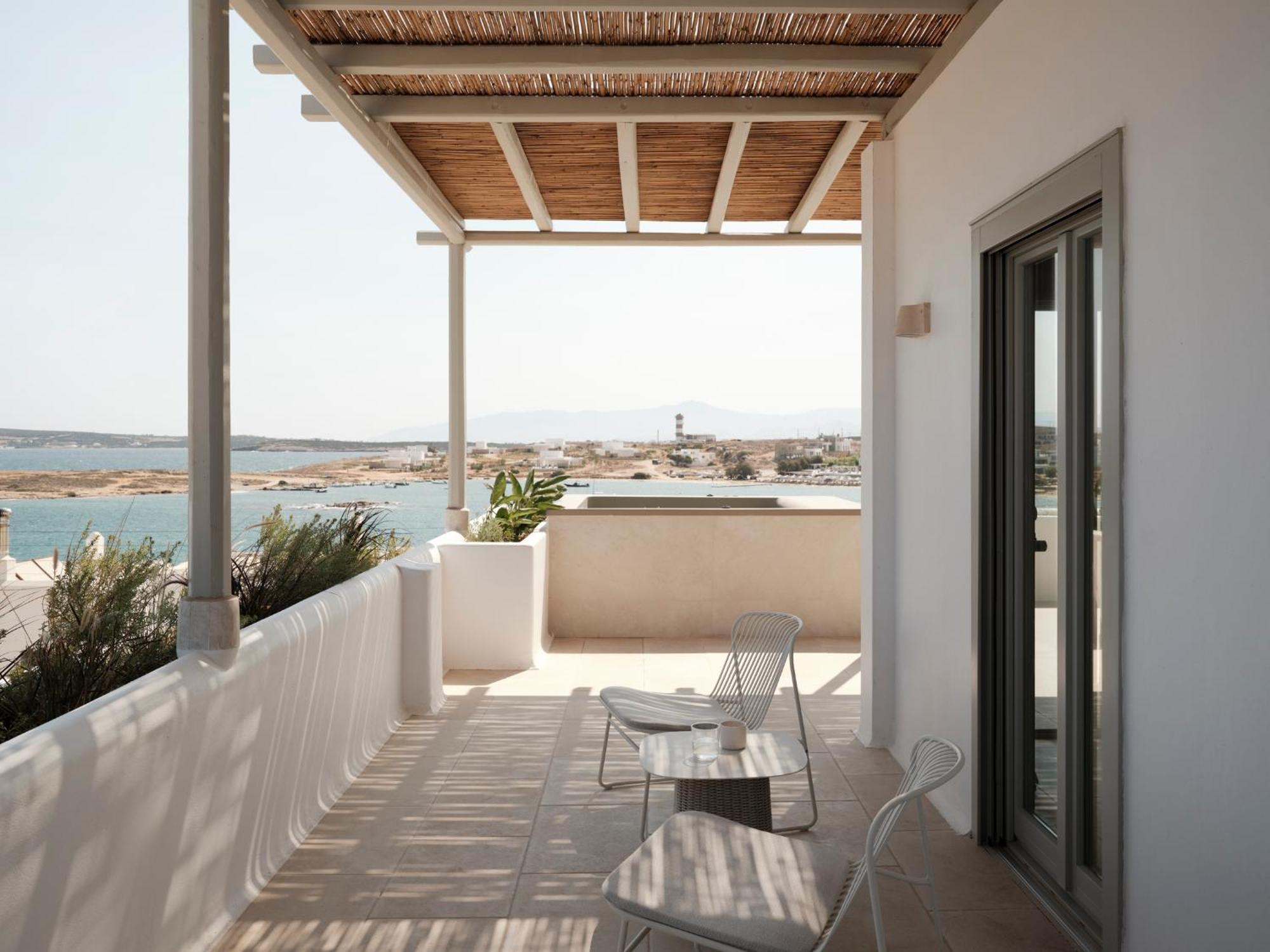 Akria Seaside Suites Naousa  Exterior photo