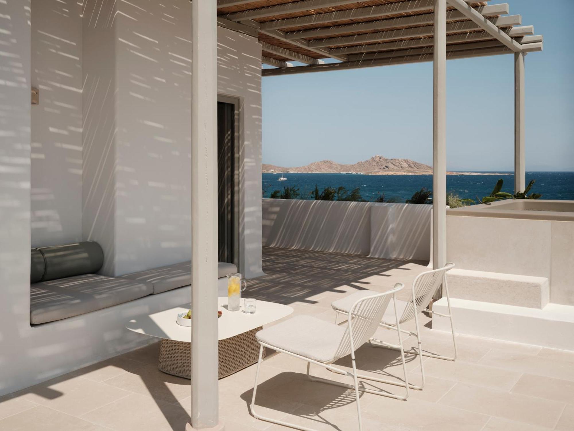 Akria Seaside Suites Naousa  Exterior photo
