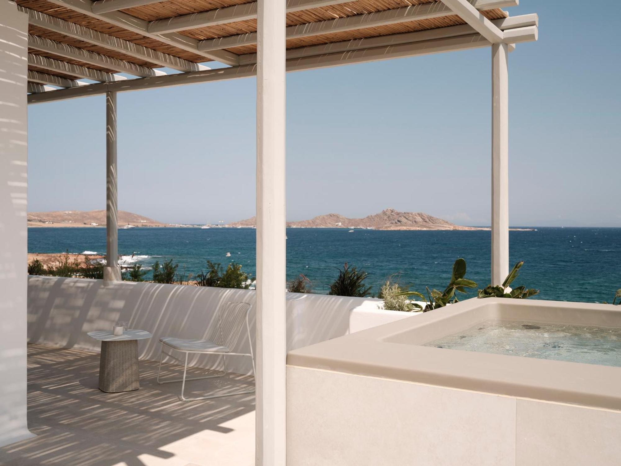 Akria Seaside Suites Naousa  Exterior photo