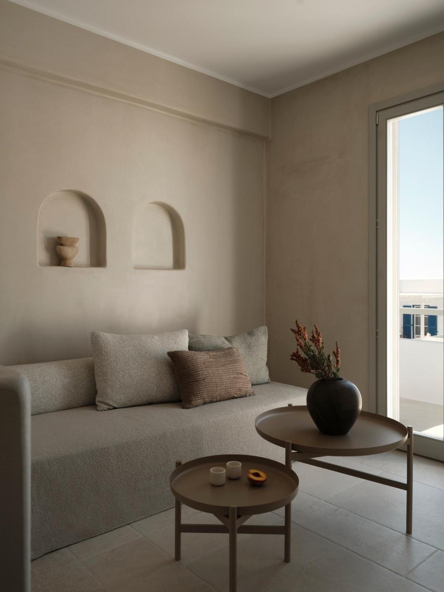 Akria Seaside Suites Naousa  Exterior photo