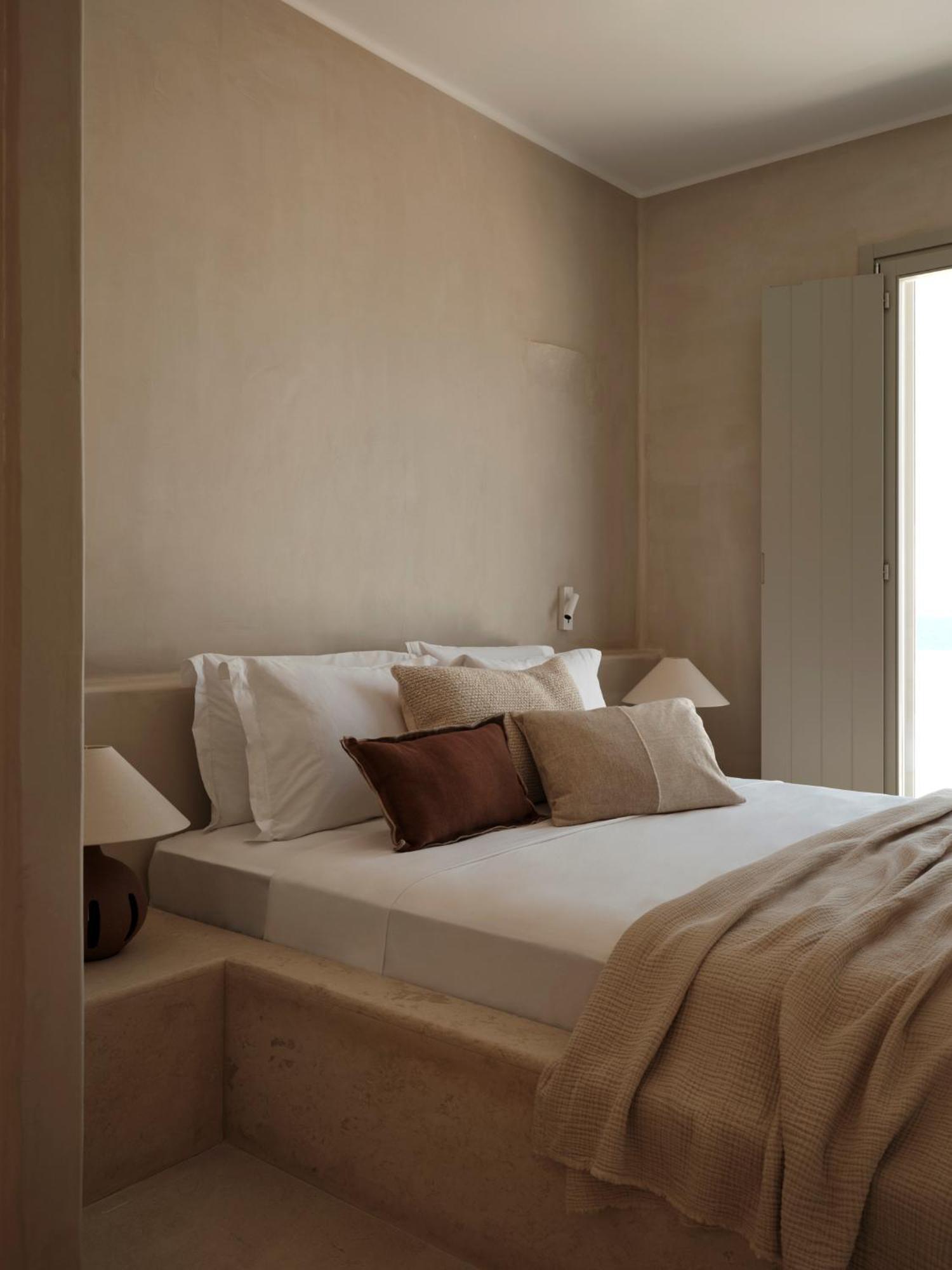 Akria Seaside Suites Naousa  Exterior photo